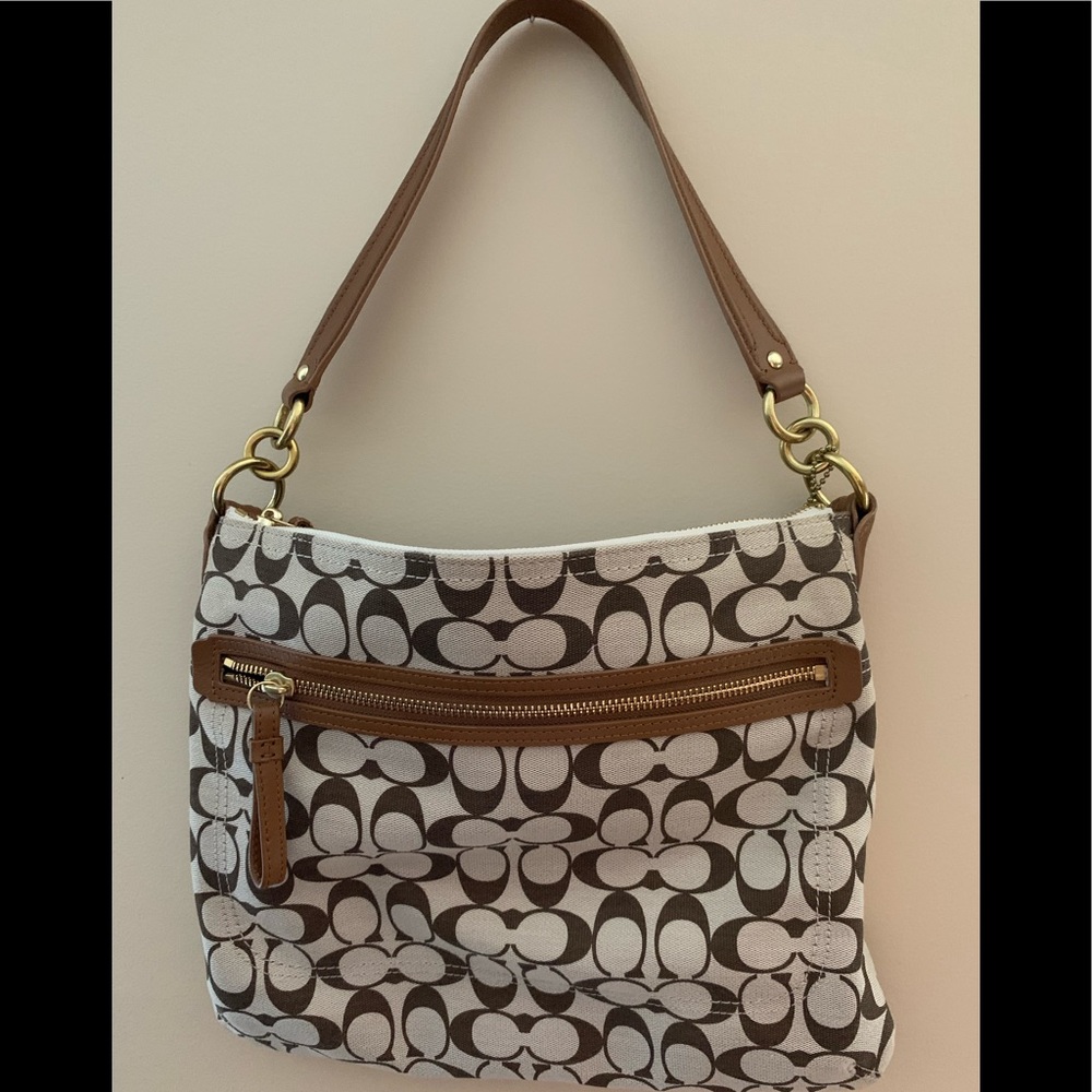 Coach Signature Poppy Peri Shoulder Bag 30902M